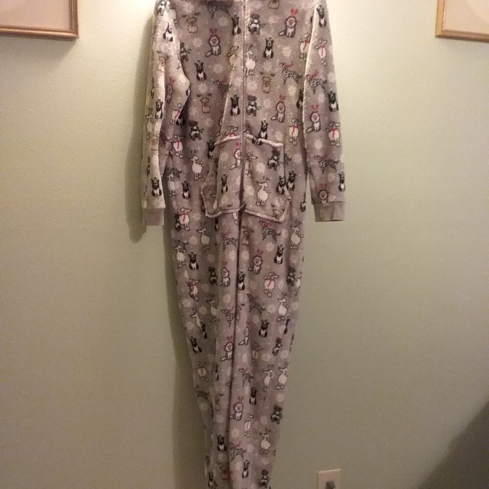 One piece lounger